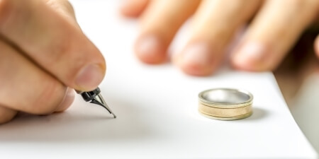 signing divorce papers in NY without spouse's consent